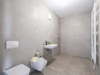 Недвижимость Двухкомнатная квартира в Бежиграде: 10