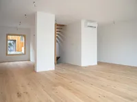 Недвижимость Дом с террасой в Бледе: 5