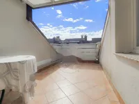 Недвижимость Однокомнатная квартира Кошезе: 2