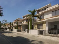 Недвижимость 5 Bedroom Villa for Sale in Dromolaksia, Larnaca: 5