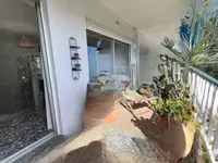 Недвижимость Villa Petit Juas: 8