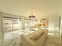 Недвижимость Villa Petit Juas: 3
