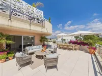 Недвижимость Villa Pointe Croisette: 4
