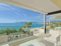 Недвижимость Property Type: Apartment  
Location: Cannes, Centre-ville 

Apartment Cannes Centre: 1