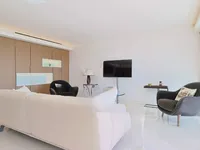 Недвижимость Property Type: Apartment  
Location: Cannes, Centre-ville 

Apartment Cannes Centre: 21