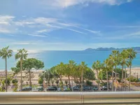 Недвижимость Property Type: Apartment  
Location: Cannes, Centre-ville 

Apartment Cannes Centre: 22