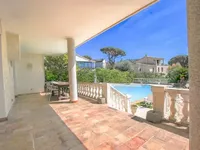 Недвижимость Villa Croix des Gardes: 16