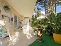 Недвижимость Villa Petit Juas: 2