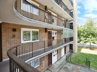 Недвижимость East Street: 12