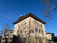 Недвижимость Трехкомнатная квартира в центре: 2