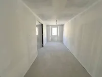 Недвижимость Трехкомнатная квартира в центре: 3