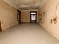 Недвижимость Квартира на улице Семинария: 16
