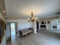 Недвижимость Четырехкомнатная на Корсо Италия: 4