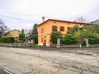 Недвижимость Дом, Брестовица при Комне, у границы с Италией: 8