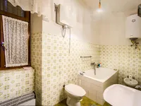 Недвижимость Дом, Брестовица при Комне, у границы с Италией: 23