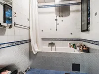 Недвижимость Квартира, 3 комнаты, Центр: 20