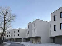 Недвижимость Дом с террасой в Новом Месте Лог.: 4