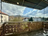 Недвижимость Трёхкомнатная квартира Завлог: 13