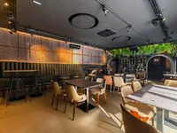 Недвижимость Коммерческое помещение в центре: 1