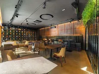 Недвижимость Коммерческое помещение в центре: 3