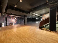 Недвижимость Коммерческое помещение в центре: 1