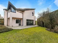 Недвижимость Villa 4 bedrooms for sale in Bridel: 2