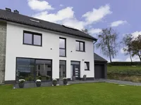 Недвижимость House 4 bedrooms for sale in Gruemmelscheid: 1