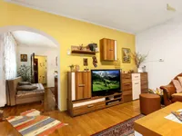 Недвижимость Двухквартирный дом в Сишке: 1