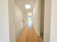 Недвижимость Дом с террасой Долгая Мост 6: 10