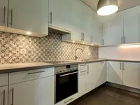 Недвижимость Apartment 4 rooms: 2