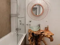 Недвижимость Single house: 8