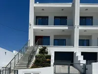 Недвижимость 4 Bedroom Villa For sale in Agios Tychonas, Limassol: 1
