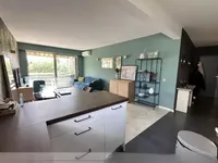Недвижимость Villa Petit Juas: 11