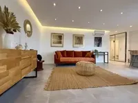 Недвижимость Villa Pointe Croisette: 2