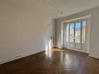 Недвижимость House République Cannes: 1