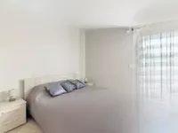 Недвижимость Villa des Gardes: 3