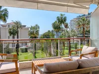 Недвижимость Villa Croix des Gardes: 2