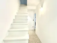 Недвижимость Дом с террасой на площади Тартини: 16