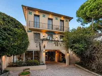 Недвижимость Villa Petit Juas: 1