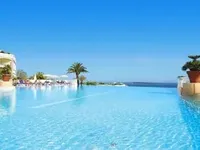 Недвижимость Villa Croix des Gardes: 2