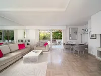 Недвижимость Villa Croix des Gardes: 3