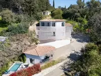 Недвижимость Villa Croix des Gardes: 3