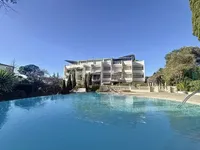 Недвижимость House République: 1