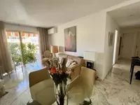 Недвижимость Villa La Bocca: 3