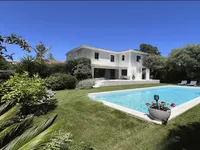 Недвижимость Property Cannes: 1