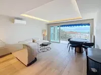 Недвижимость Villa Petit Juas: 2
