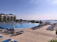 Недвижимость Villa Croix des Gardes: 1