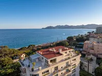 Недвижимость Villa Croix des Gardes: 13