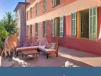 Недвижимость Villa Petit Juas: 2