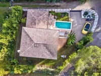 Недвижимость House Mougins: 1